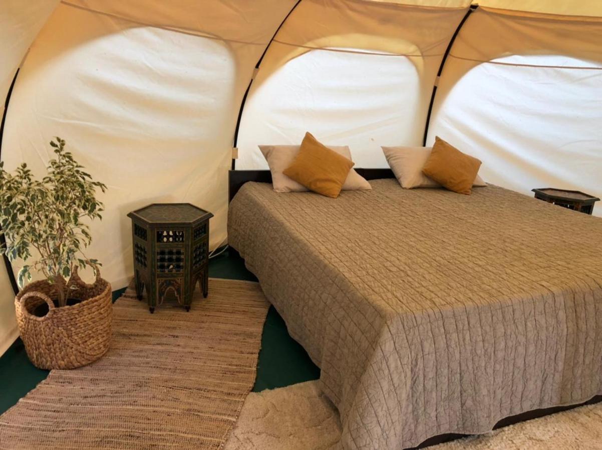 Hotel Vinsan Glamping & Wellness Centre Eleousa Exterior foto