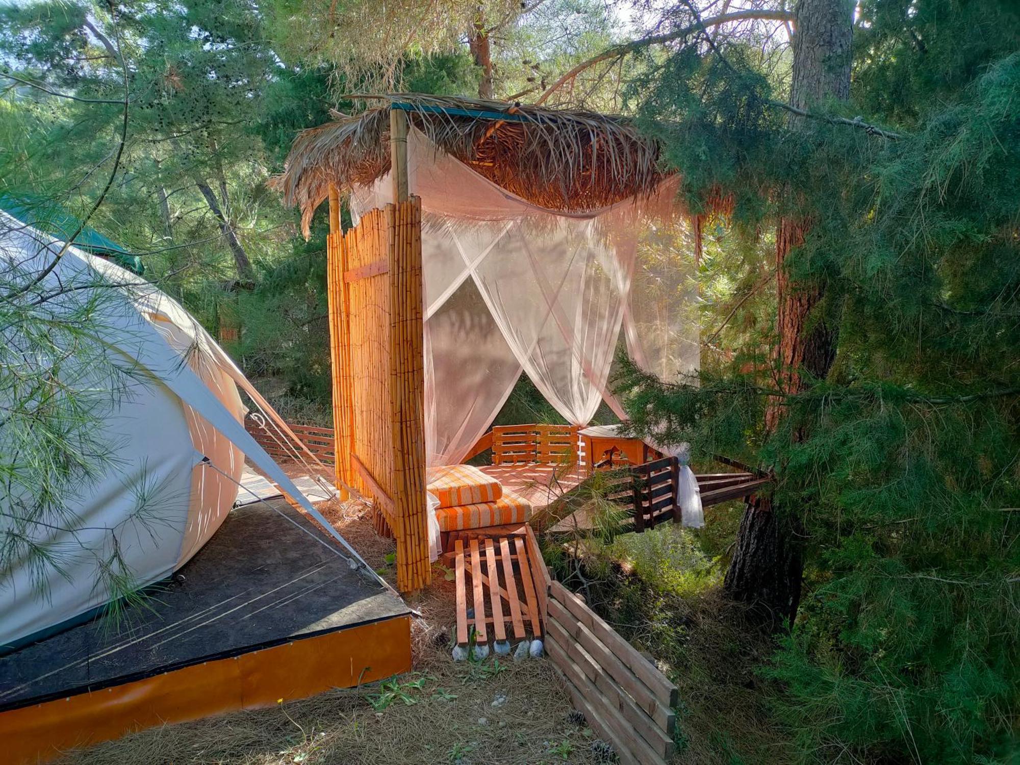 Hotel Vinsan Glamping & Wellness Centre Eleousa Exterior foto